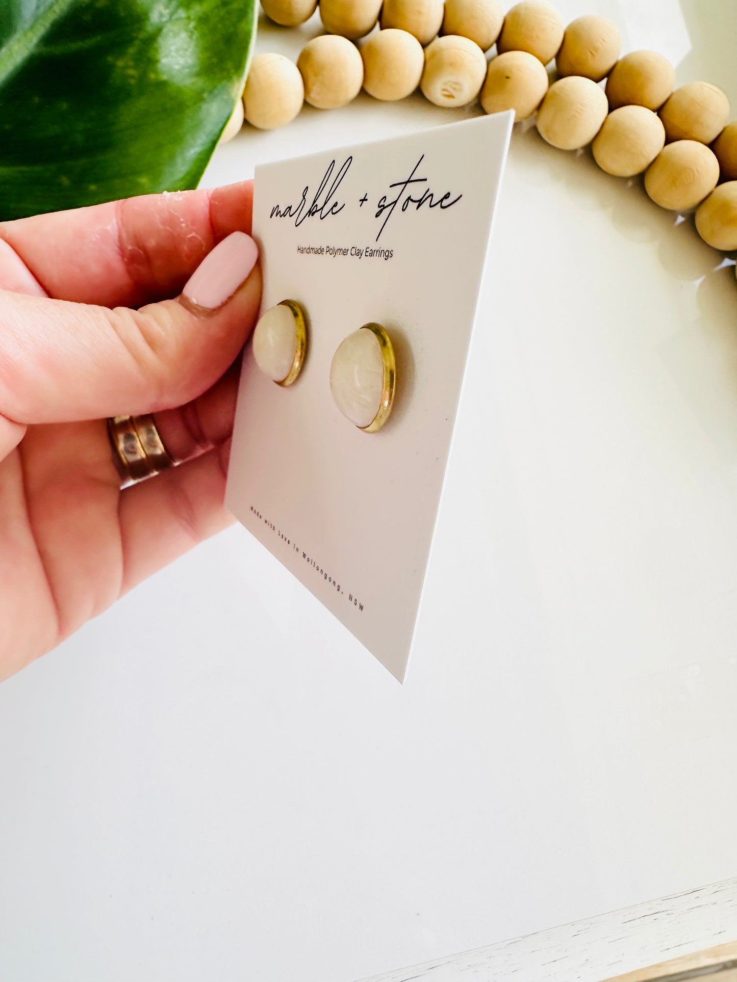 Ball stud - gold translucent