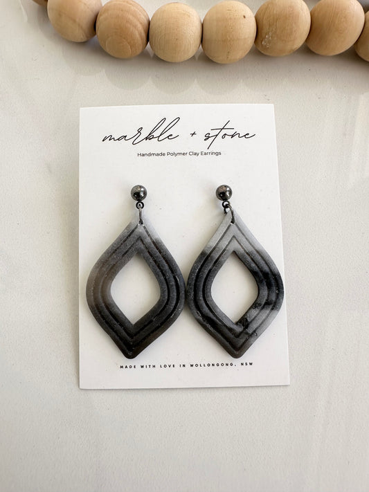 Teardrop - black and translucent