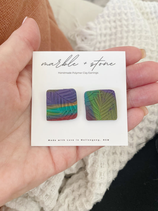 Square mega stud - rainbow