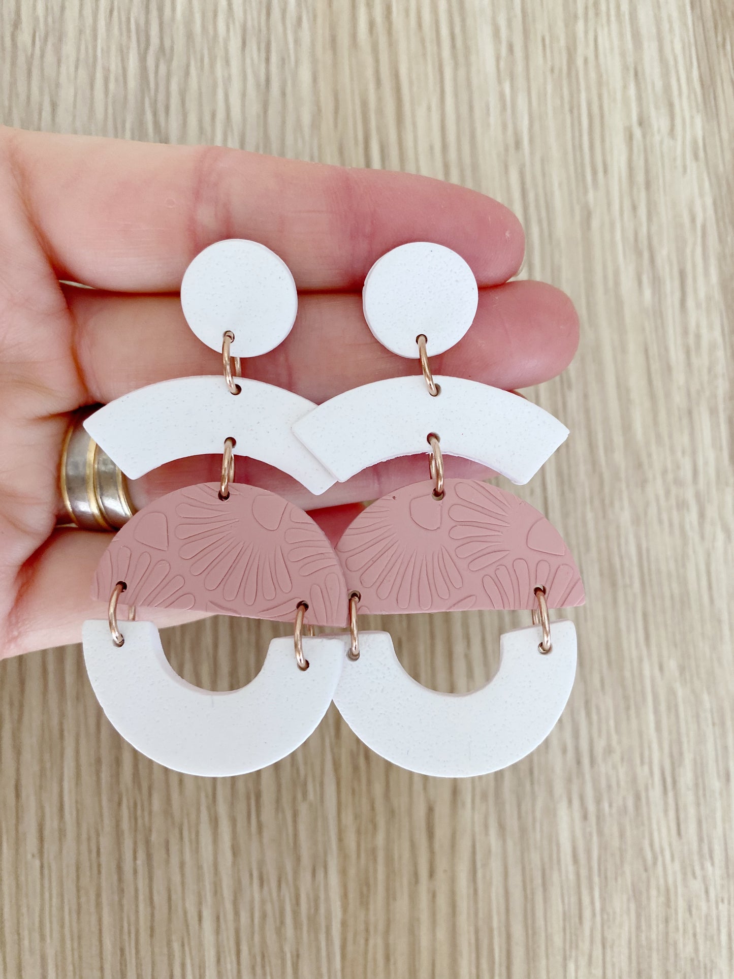 Dusty pink and white drop earring